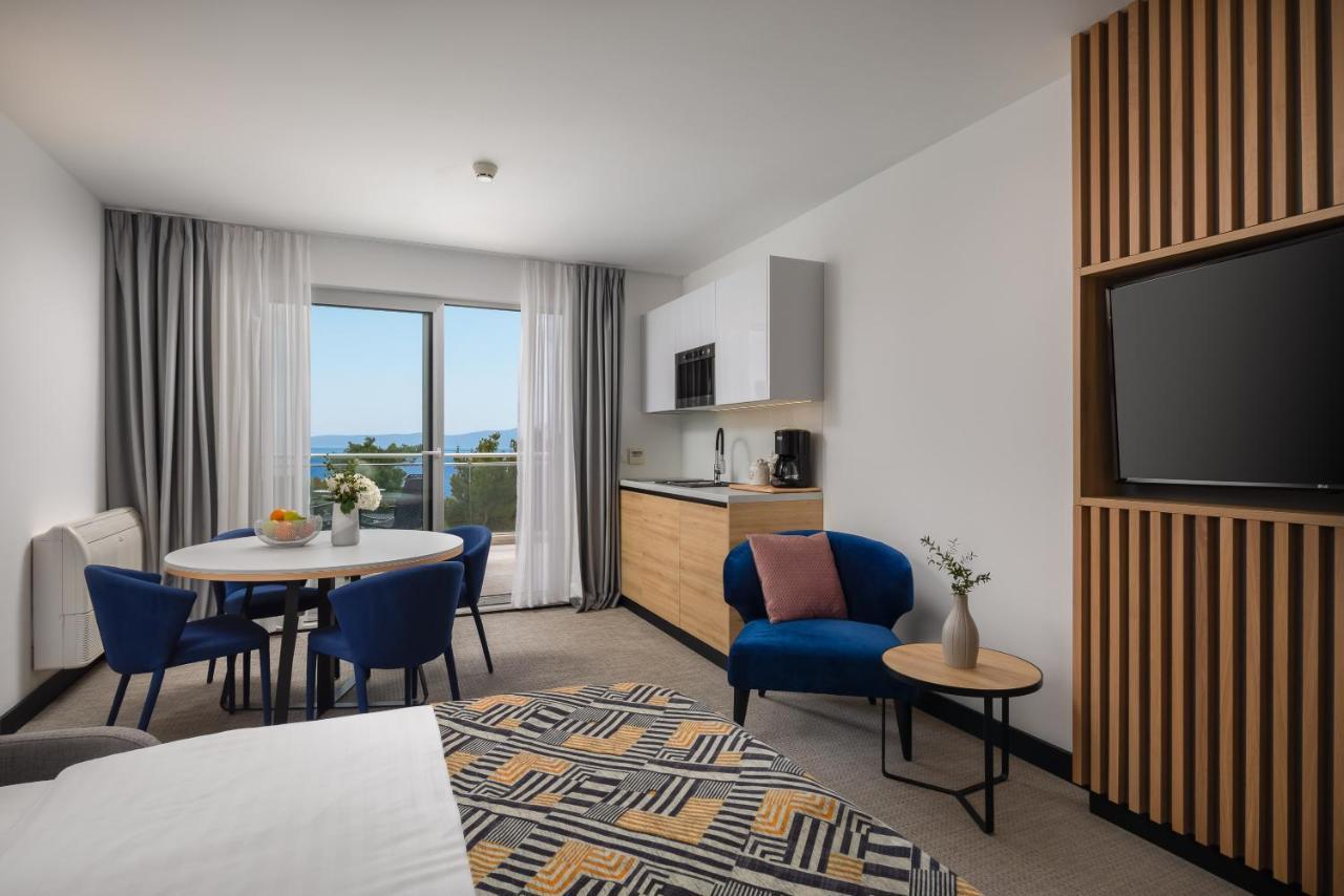 Noemia Apartments Baška Voda Extérieur photo