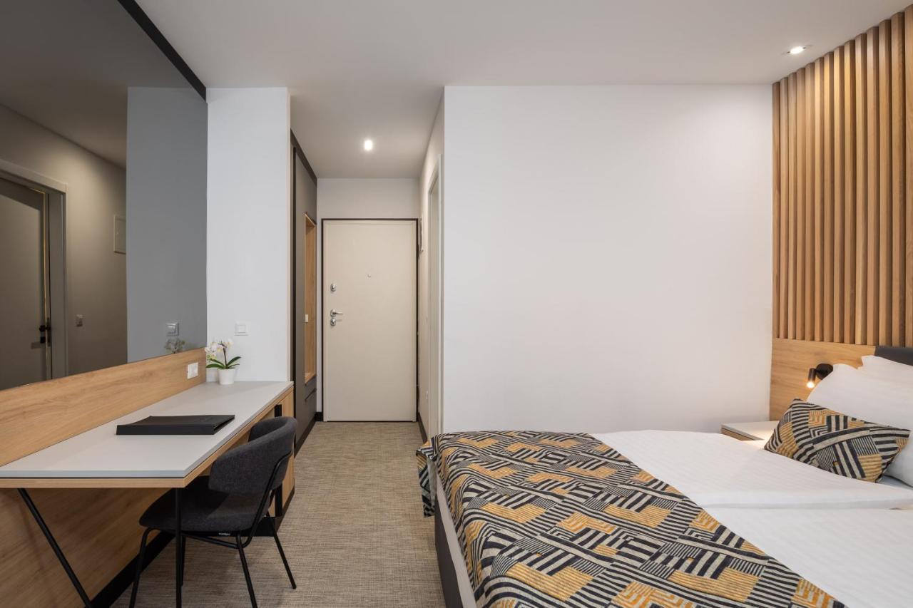 Noemia Apartments Baška Voda Extérieur photo
