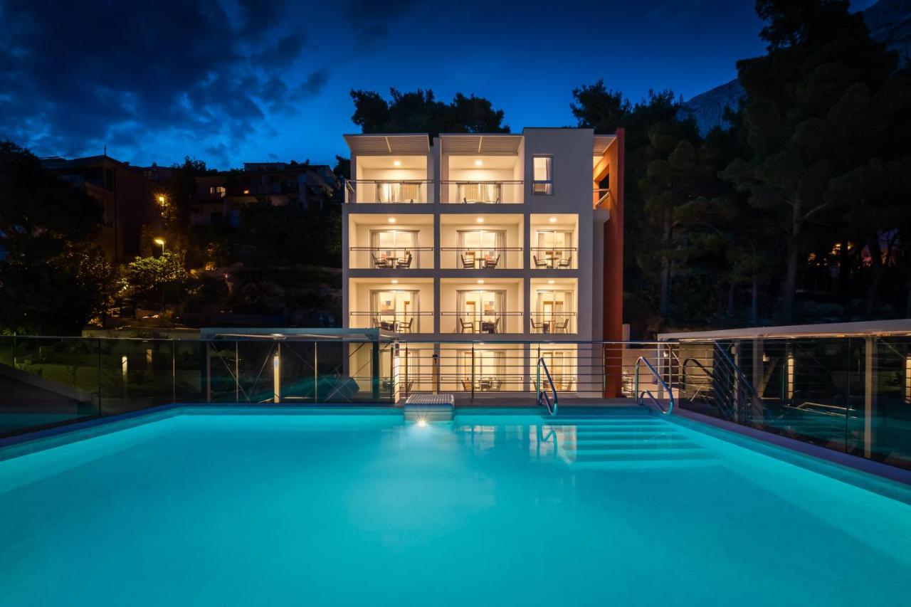 Noemia Apartments Baška Voda Extérieur photo